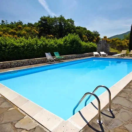 La Giurata 9, Emma Villas Villa