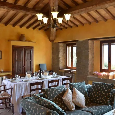 La Giurata 9, Emma Villas Villa